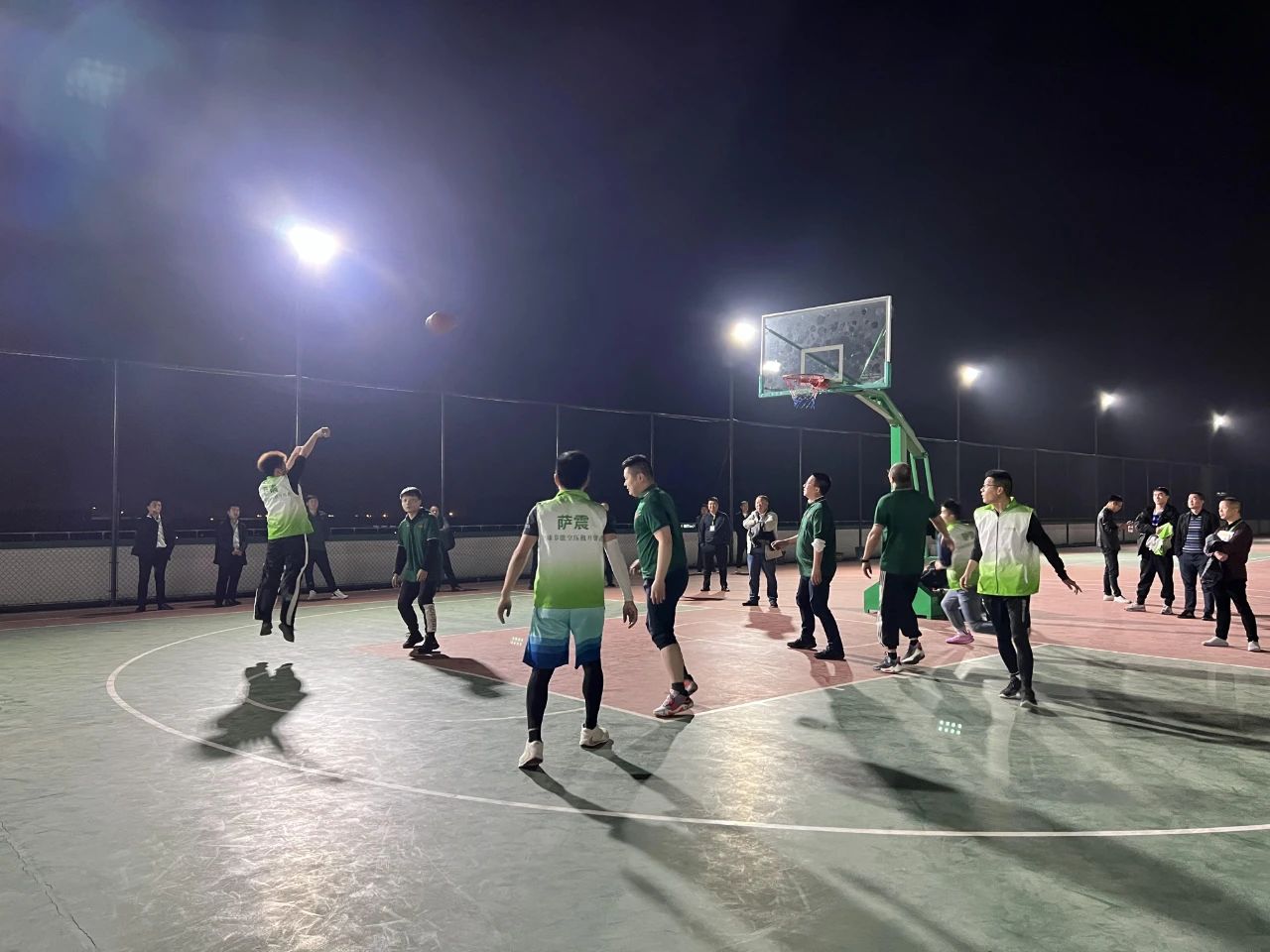 �_���W(xu��)Ժ��ʮ����ȫ��(gu��)�N�۾�Ӣ��Ӗ(x��n)�A�M�ɹ���